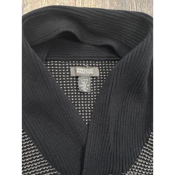 Kenneth Cole Reaction Black and White Sweater Size Large - Picture 2 of 5
